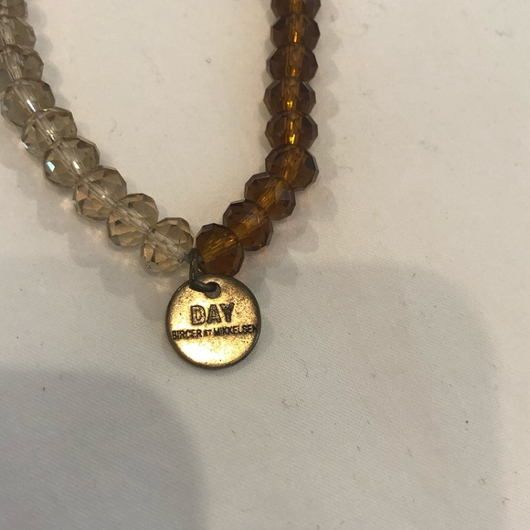 Long bead necklace - Picture 4 of 4